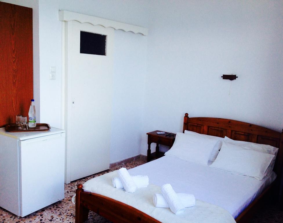 Chrisopetro Rooms Marathókampos Zimmer foto